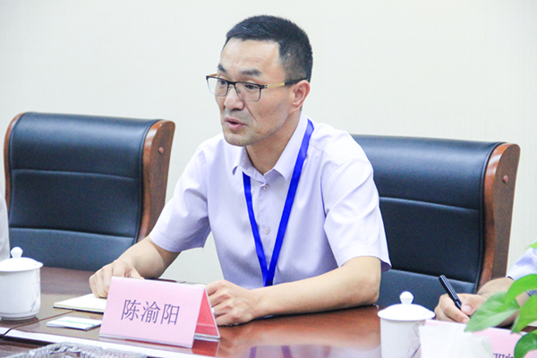 �����и����L(zh��ng)����һ���W�R�������r(n��ng)�{(di��o)��